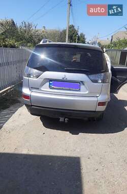 Внедорожник / Кроссовер Mitsubishi Outlander 2007 в 