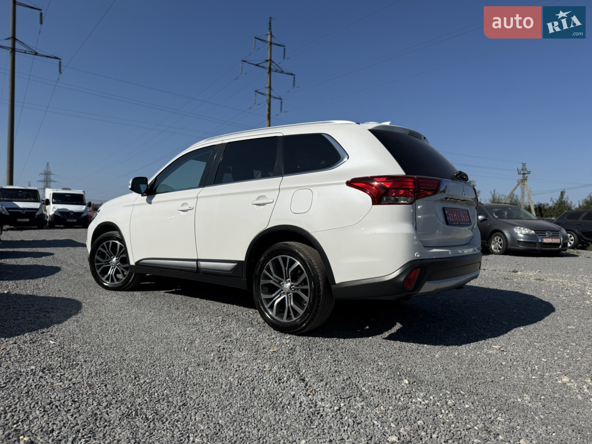 2016 Mitsubishi Outlander - мініатюра 59