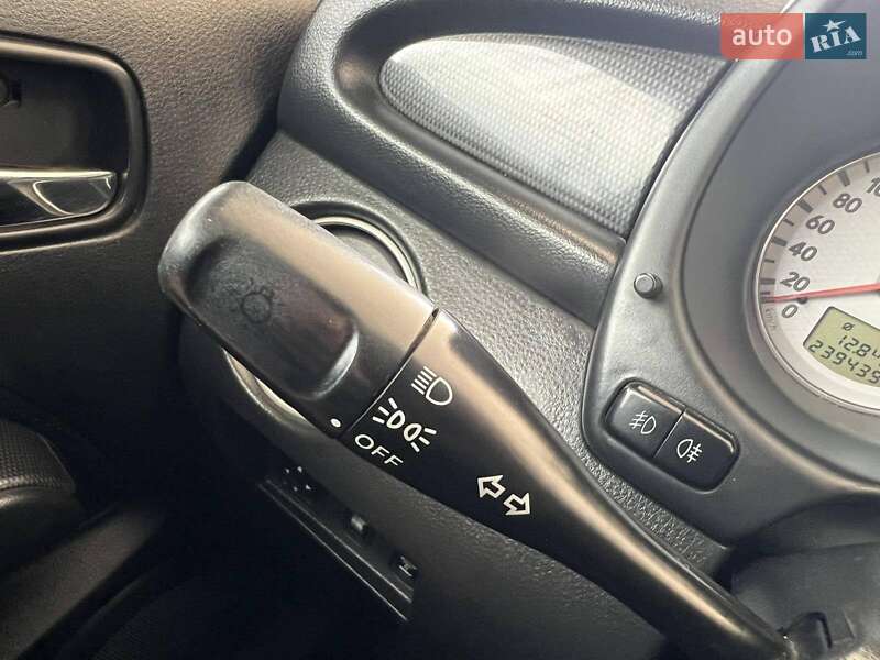 Внедорожник / Кроссовер Mitsubishi Outlander 2007 в Николаеве