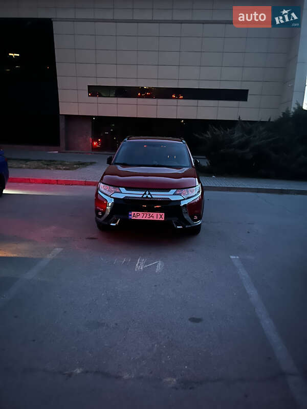 Mitsubishi Outlander 2019