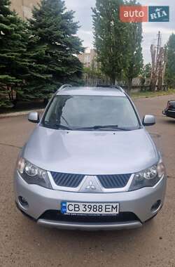Внедорожник / Кроссовер Mitsubishi Outlander 2006 в 
