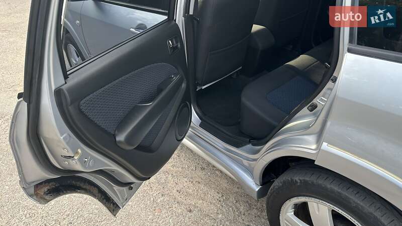 Позашляховик / Кросовер Mitsubishi Outlander 2007 в Чернігові фото 11 Позашляховик / Кросовер Mitsubishi Outlander 2007 в Чернігові
