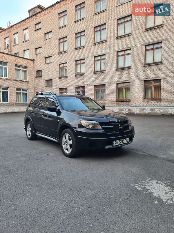 Mitsubishi Outlander 2007