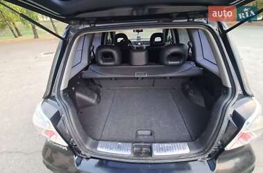Внедорожник / Кроссовер Mitsubishi Outlander 2007 в 