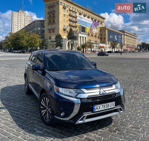 Mitsubishi Outlander 2019
