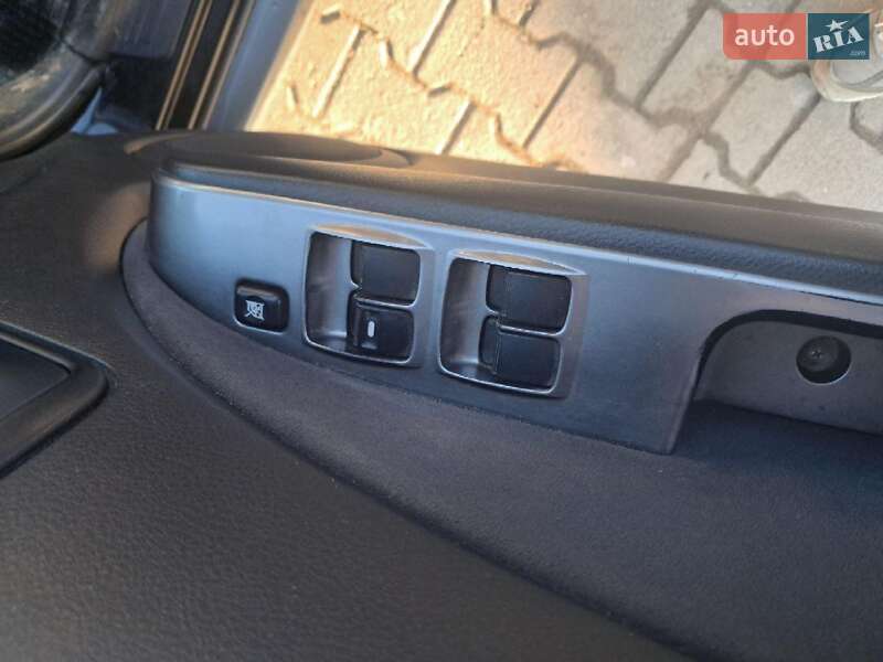 Внедорожник / Кроссовер Mitsubishi Outlander 2008 в Берегомете