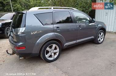 Внедорожник / Кроссовер Mitsubishi Outlander 2008 в 