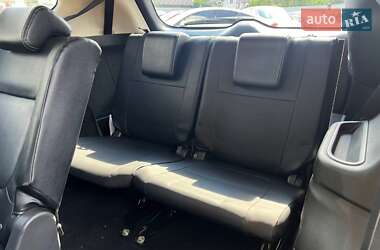Позашляховик / Кросовер Mitsubishi Outlander 2013 в 