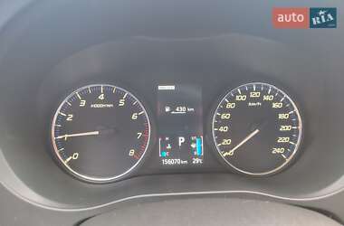 Внедорожник / Кроссовер Mitsubishi Outlander 2013 в 