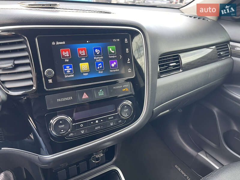 Позашляховик / Кросовер Mitsubishi Outlander 2017 в Києві фото 13 Позашляховик / Кросовер Mitsubishi Outlander 2017 в Києві