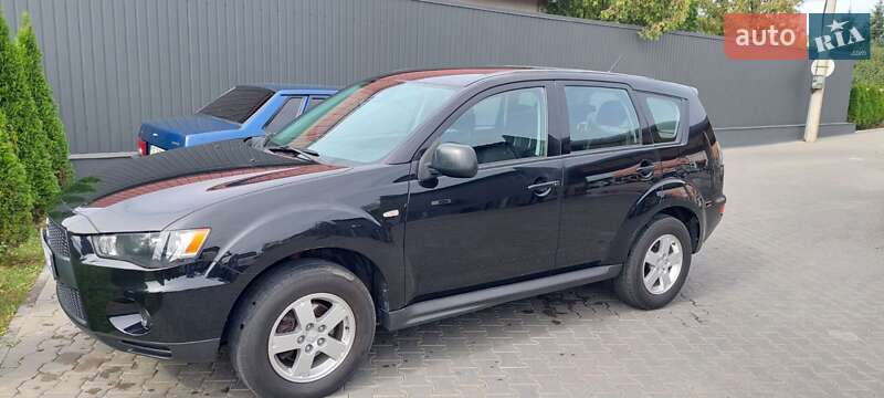 Позашляховик / Кросовер Mitsubishi Outlander 2012 в Чернівцях фото 20 Позашляховик / Кросовер Mitsubishi Outlander 2012 в Чернівцях