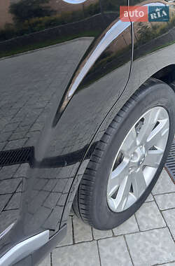 Внедорожник / Кроссовер Mitsubishi Outlander 2009 в 