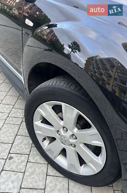 Внедорожник / Кроссовер Mitsubishi Outlander 2009 в 