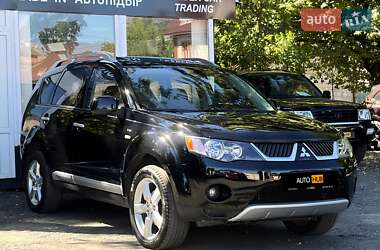 Внедорожник / Кроссовер Mitsubishi Outlander 2008 в 