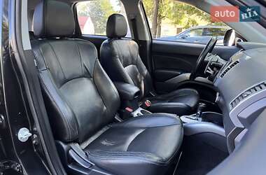 Внедорожник / Кроссовер Mitsubishi Outlander 2008 в 