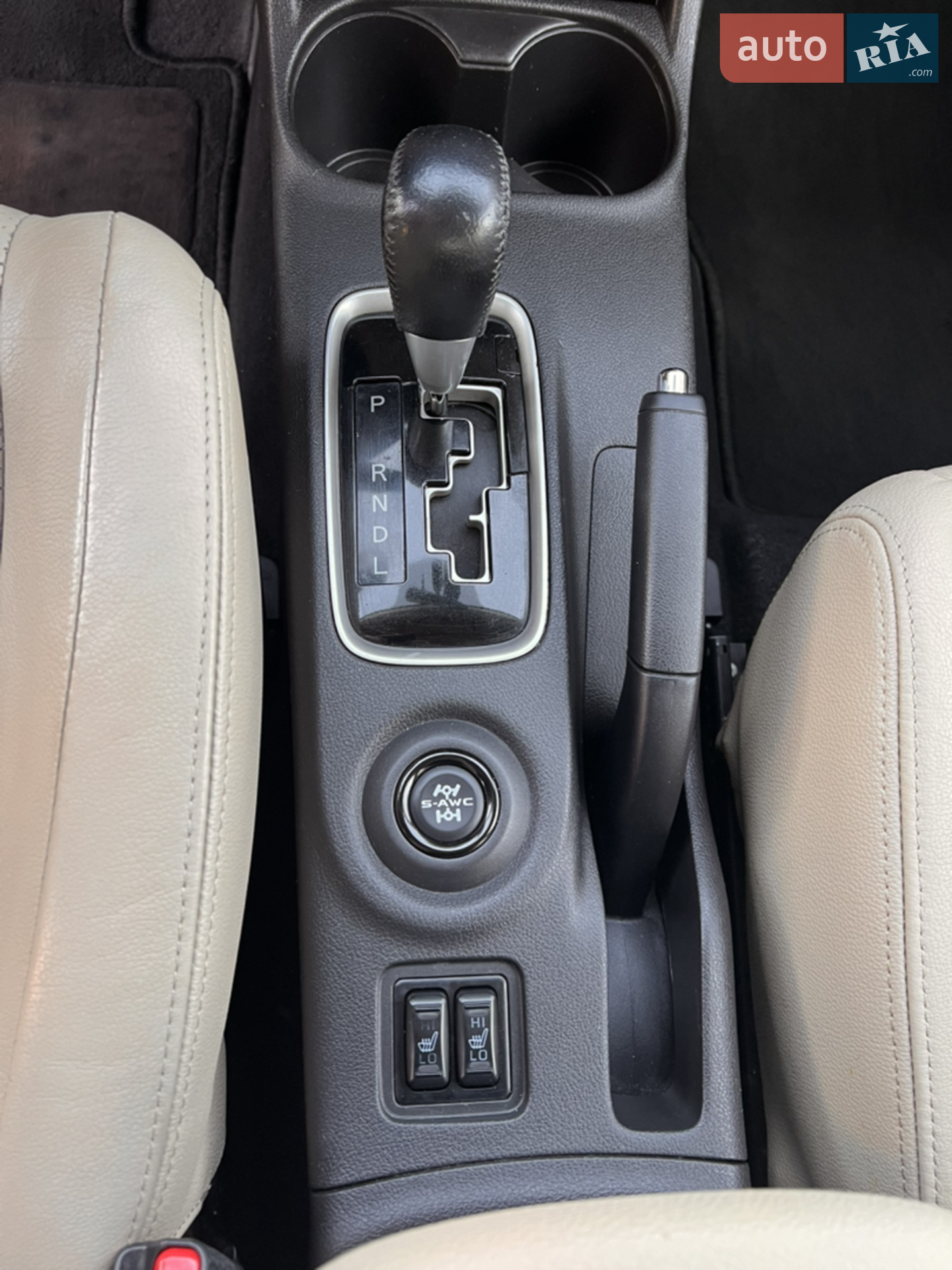 2015 Mitsubishi Outlander - мініатюра 37