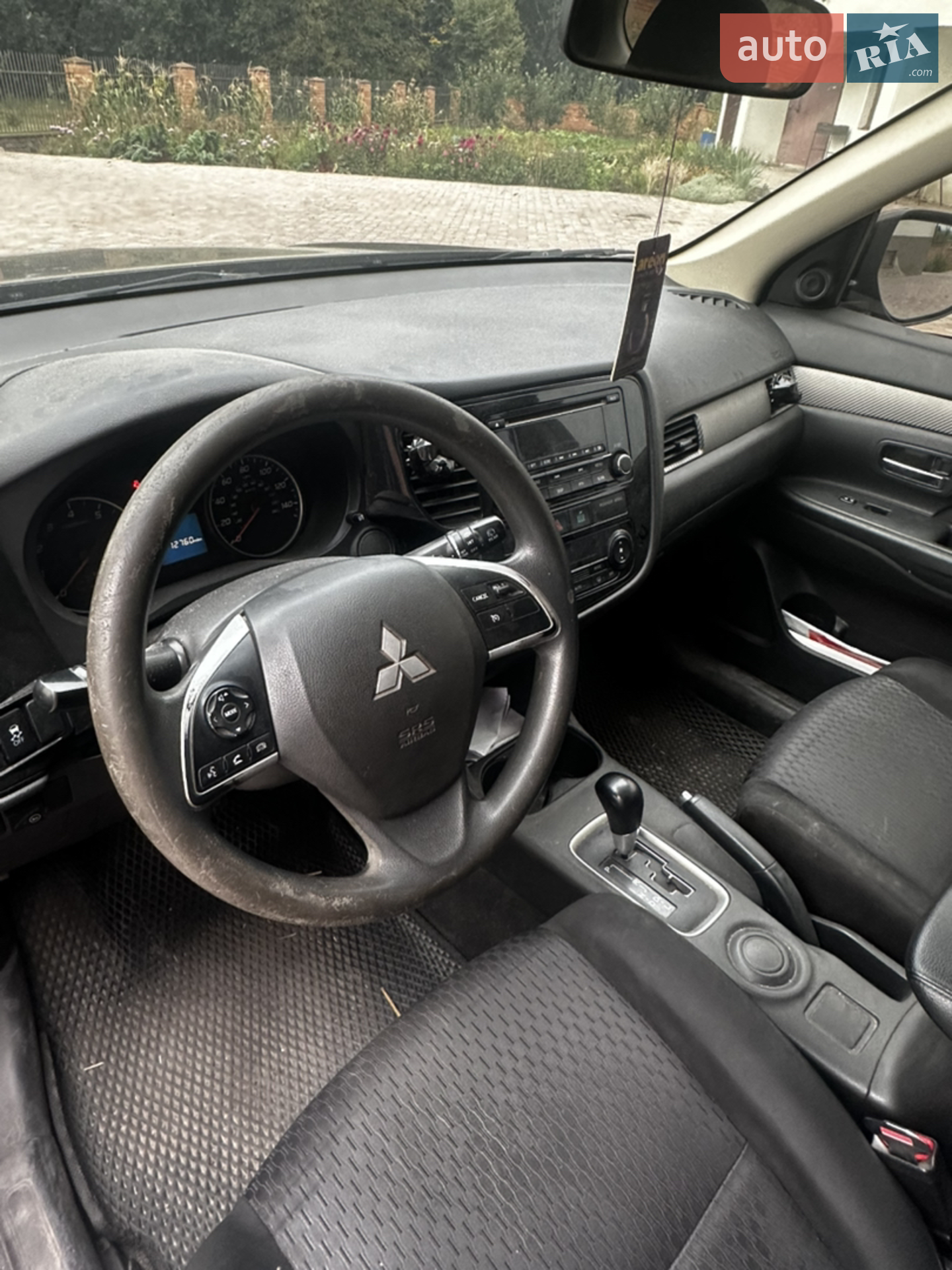 2013 Mitsubishi Outlander - мініатюра 10