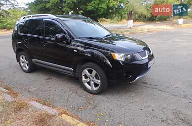 Внедорожник / Кроссовер Mitsubishi Outlander 2008 в 