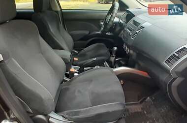 Внедорожник / Кроссовер Mitsubishi Outlander 2008 в 