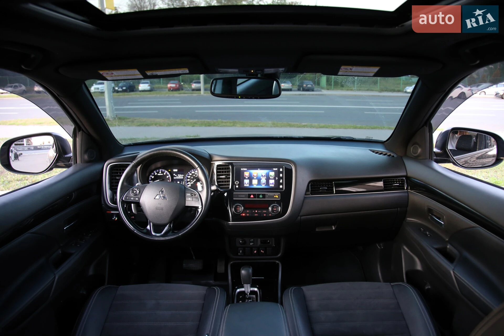 2018 Mitsubishi Outlander - мініатюра 13
