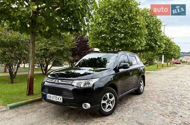 Внедорожник / Кроссовер Mitsubishi Outlander 2014 в Киеве