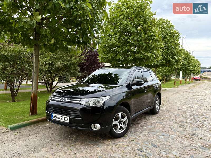 Mitsubishi Outlander 2014