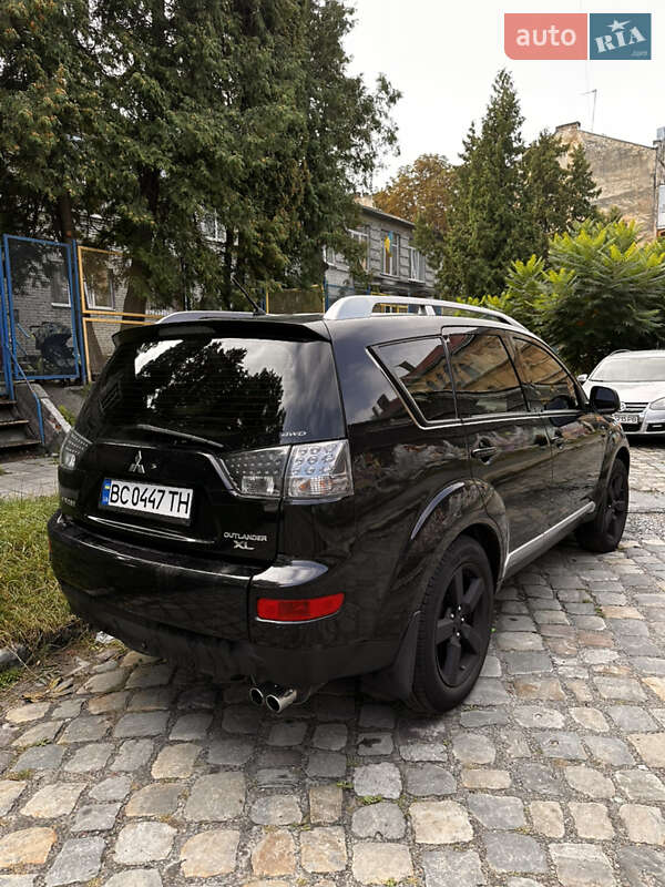 Внедорожник / Кроссовер Mitsubishi Outlander 2008 в Львове фото 3 Внедорожник / Кроссовер Mitsubishi Outlander 2008 в Львове