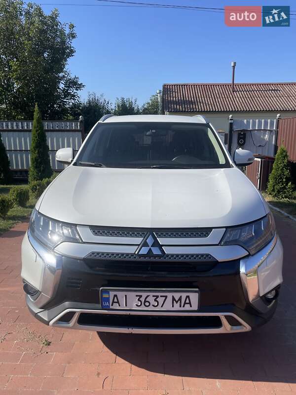 Mitsubishi Outlander 2018
