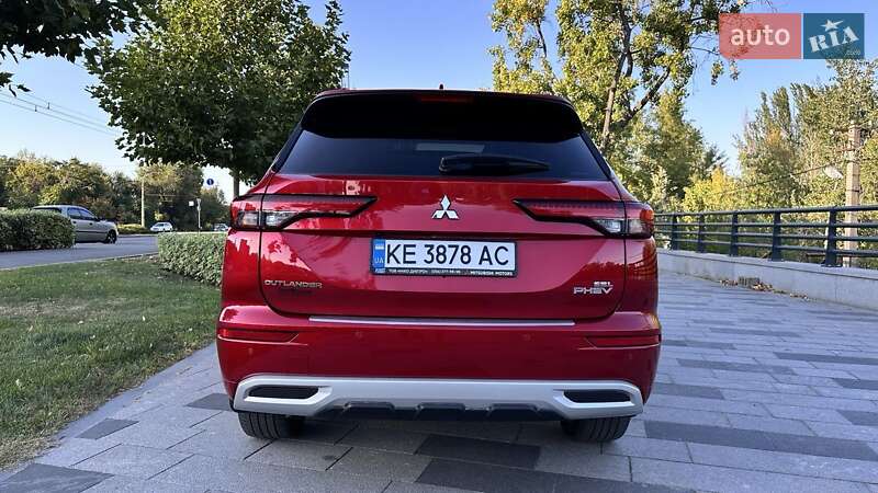 Внедорожник / Кроссовер Mitsubishi Outlander 2023 в Днепре фото 28 Внедорожник / Кроссовер Mitsubishi Outlander 2023 в Днепре