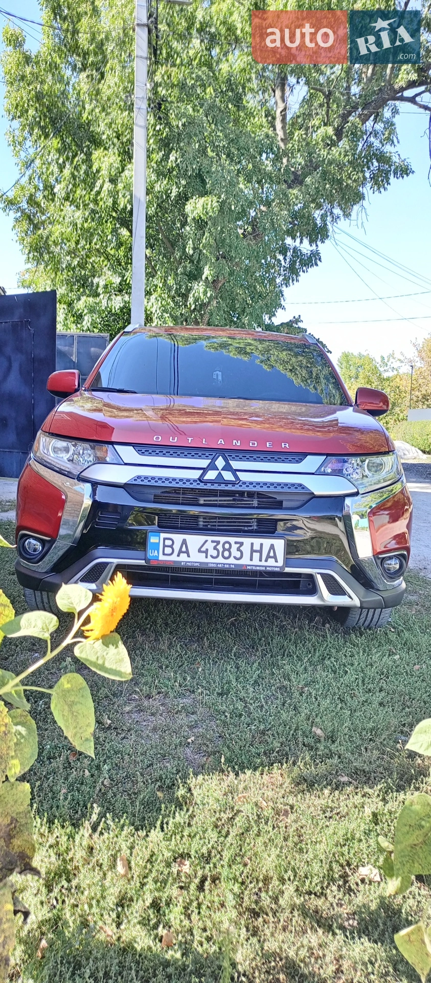 2018 Mitsubishi Outlander - фото 1