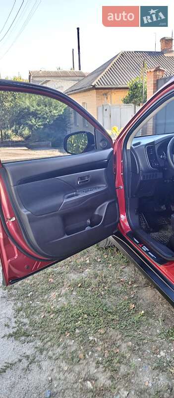 Внедорожник / Кроссовер Mitsubishi Outlander 2018 в Кропивницком фото 11 Внедорожник / Кроссовер Mitsubishi Outlander 2018 в Кропивницком