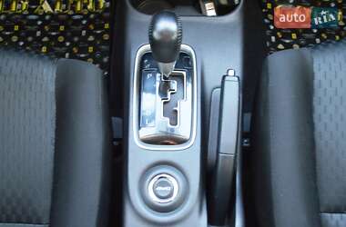 Внедорожник / Кроссовер Mitsubishi Outlander 2013 в 