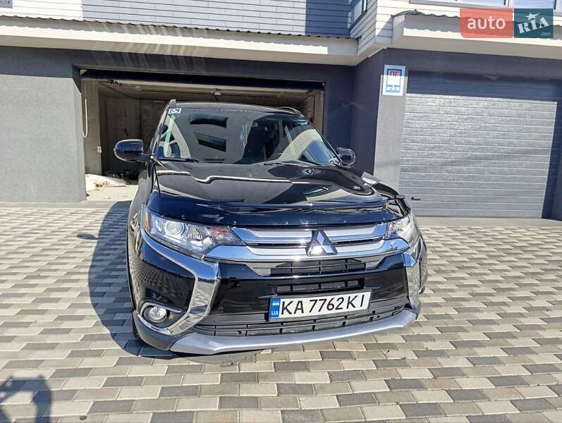 Позашляховик / Кросовер Mitsubishi Outlander 2016 в Білій Церкві фото 8 Позашляховик / Кросовер Mitsubishi Outlander 2016 в Білій Церкві