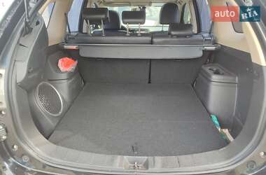 Внедорожник / Кроссовер Mitsubishi Outlander 2013 в 