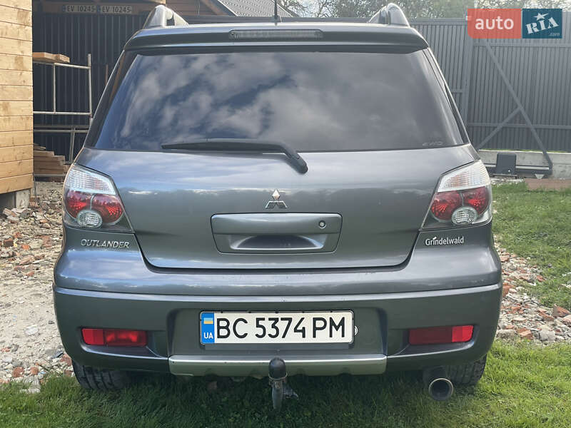 Внедорожник / Кроссовер Mitsubishi Outlander 2006 в Трускавце