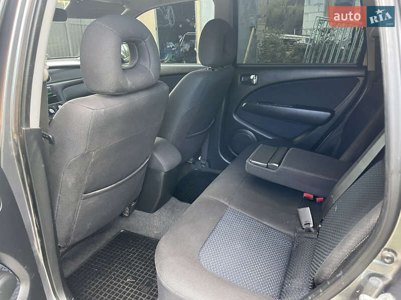 Внедорожник / Кроссовер Mitsubishi Outlander 2006 в Трускавце