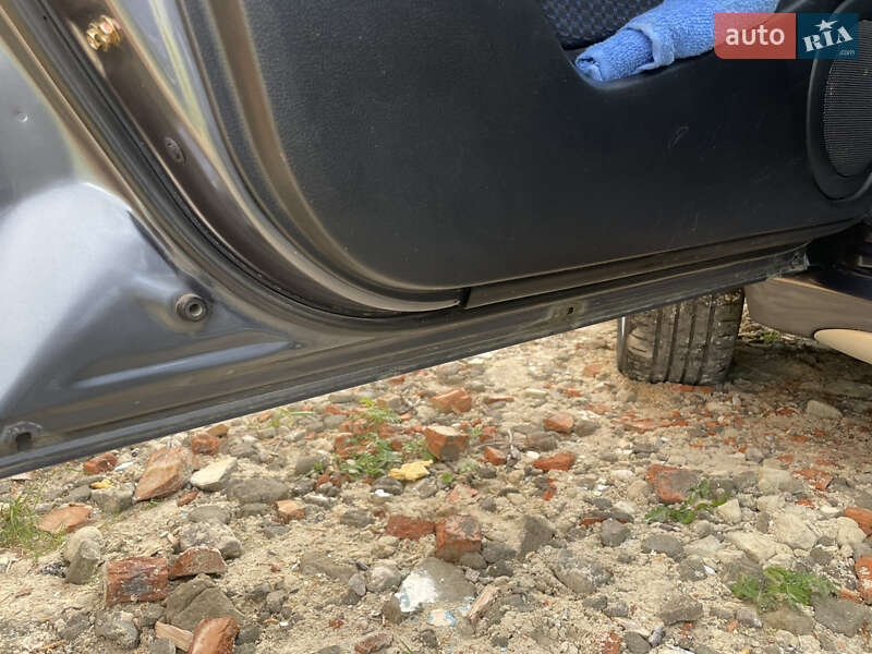 Внедорожник / Кроссовер Mitsubishi Outlander 2006 в Трускавце