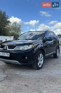 Позашляховик / Кросовер Mitsubishi Outlander 2008 в 