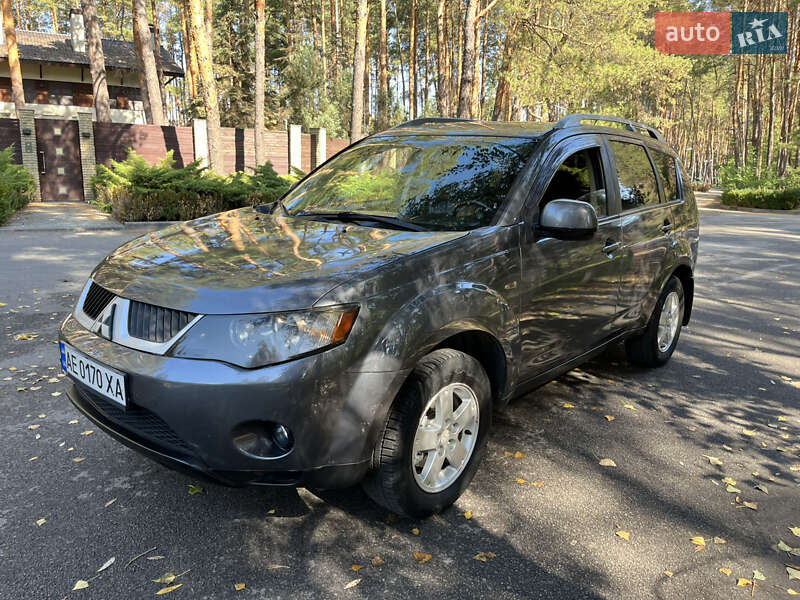 Внедорожник / Кроссовер Mitsubishi Outlander 2007 в Новомосковске