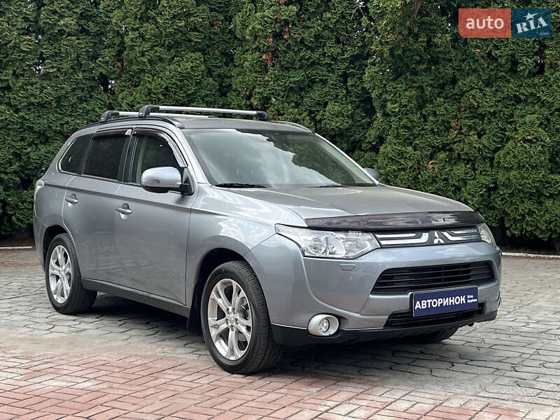 Mitsubishi Outlander 2013