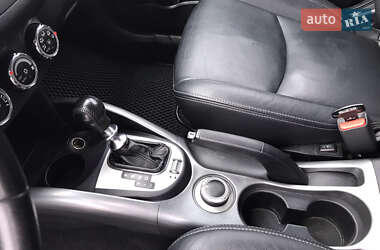 Внедорожник / Кроссовер Mitsubishi Outlander 2011 в 