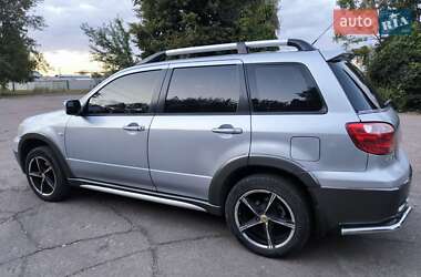 Внедорожник / Кроссовер Mitsubishi Outlander 2006 в Чернигове