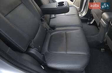 Внедорожник / Кроссовер Mitsubishi Outlander 2015 в 