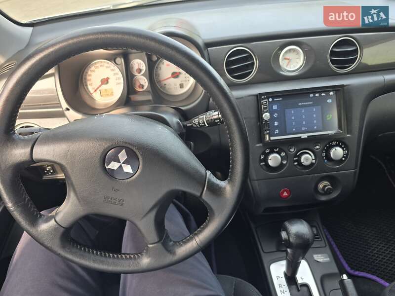 Позашляховик / Кросовер Mitsubishi Outlander 2006 в Вінниці