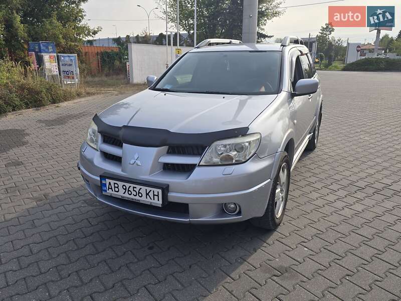 Позашляховик / Кросовер Mitsubishi Outlander 2006 в Вінниці