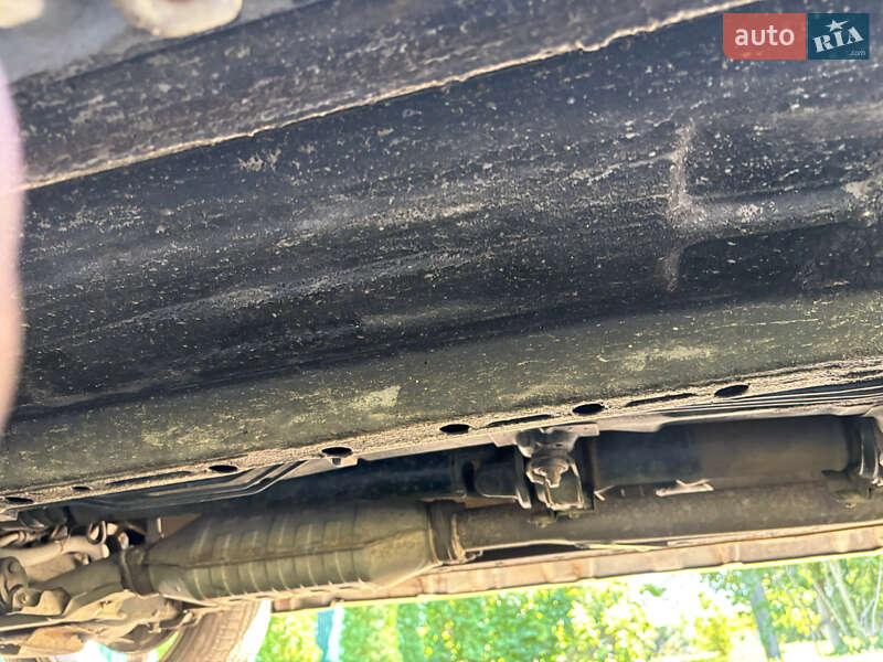 Позашляховик / Кросовер Mitsubishi Outlander 2008 в Києві фото 2 Позашляховик / Кросовер Mitsubishi Outlander 2008 в Києві