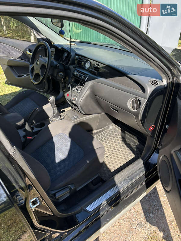 Позашляховик / Кросовер Mitsubishi Outlander 2008 в Києві фото 9 Позашляховик / Кросовер Mitsubishi Outlander 2008 в Києві