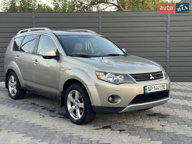 Внедорожник / Кроссовер Mitsubishi Outlander 2008 в Киеве фото Внедорожник / Кроссовер Mitsubishi Outlander 2008 в Киеве