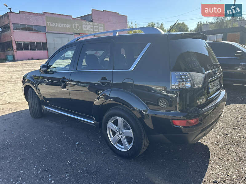 Позашляховик / Кросовер Mitsubishi Outlander 2009 в Ніжині