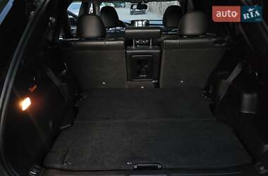 Внедорожник / Кроссовер Mitsubishi Outlander 2022 в 